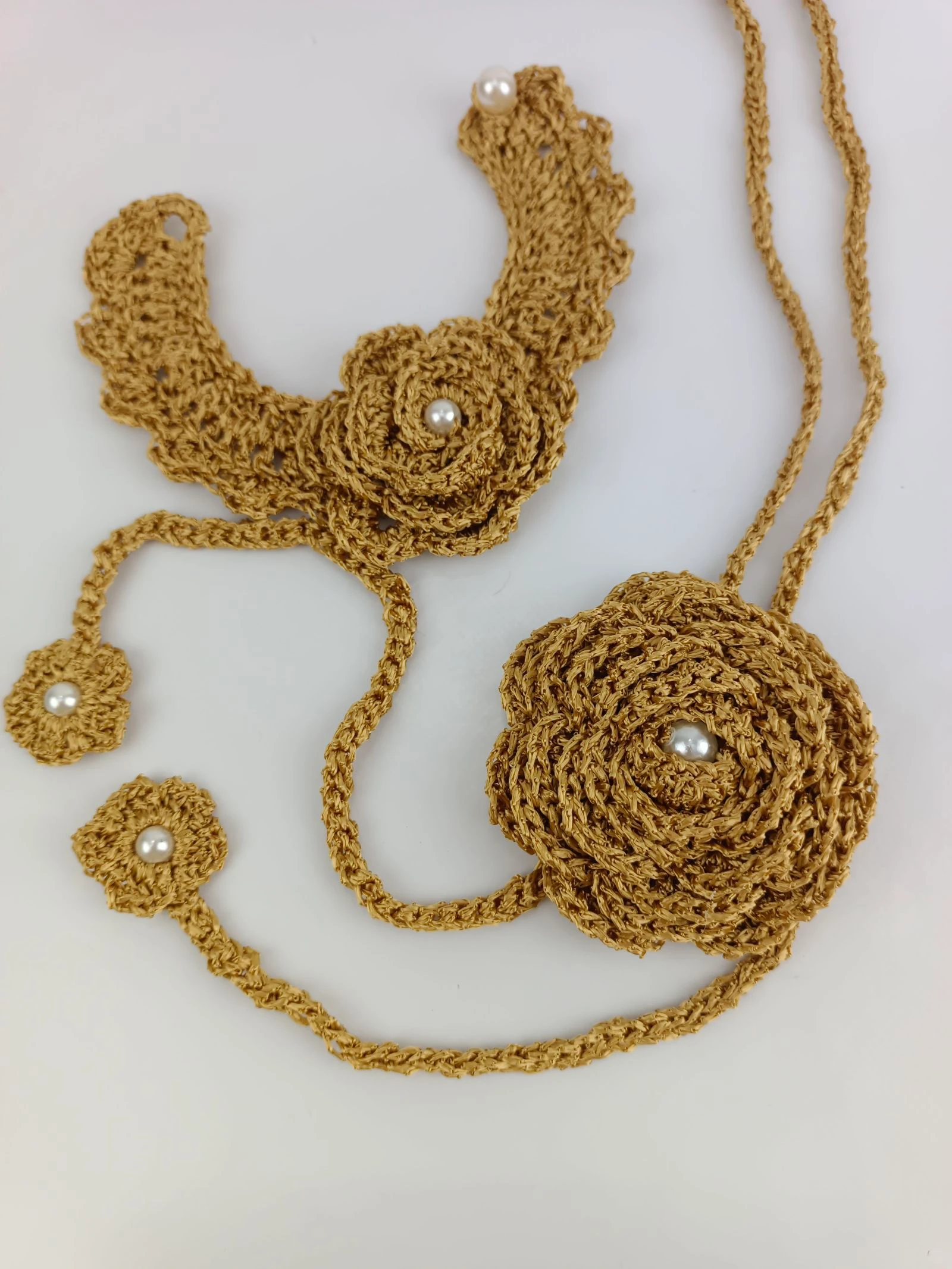 Conjunto de colar e pulseira cor dourada – photo 8